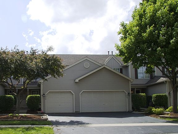 2nd image of 1472 Foxcroft Dr