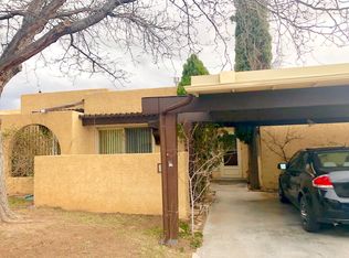 8 Casa Hermosa Dr NE, Albuquerque, NM 87112