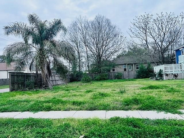 2nd image of 5535 Music St