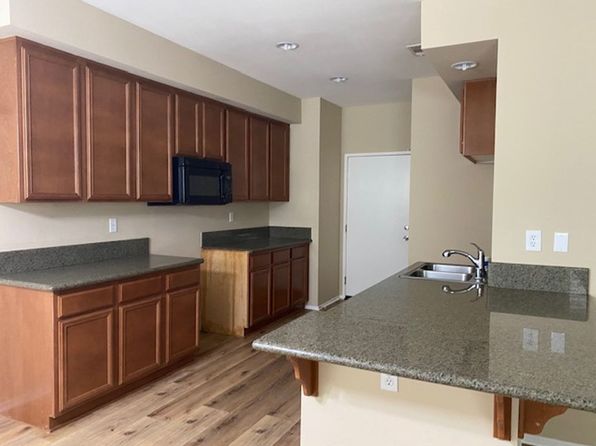 43726 8th St E #17481080