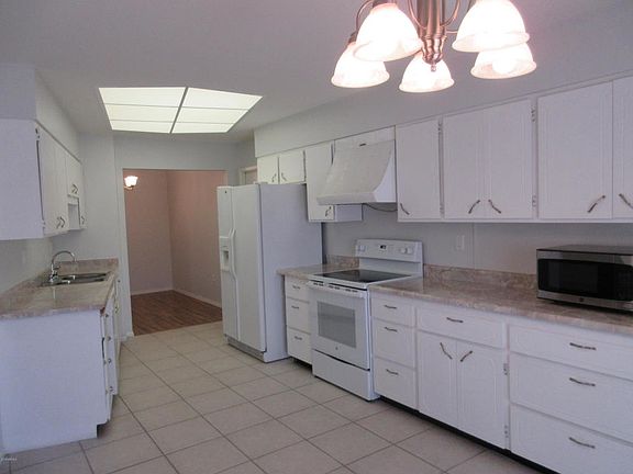 3rd image of 10701 W Mimosa Dr