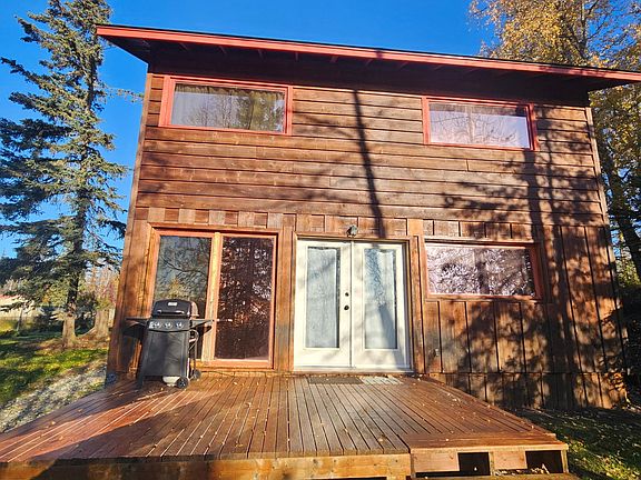 4th image of 3810 Wildrose Ave
