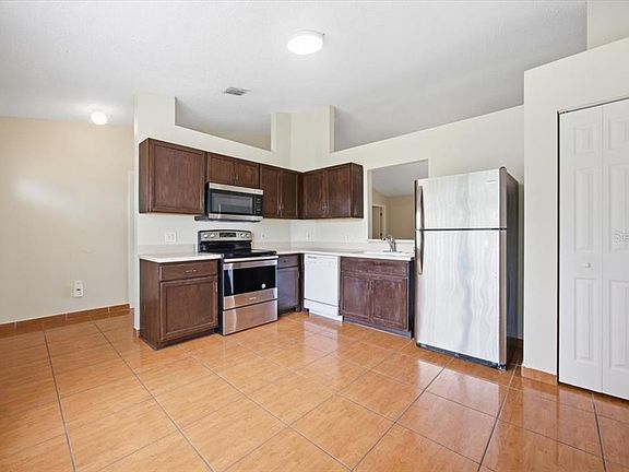 4th image of 718 PINCON LANE