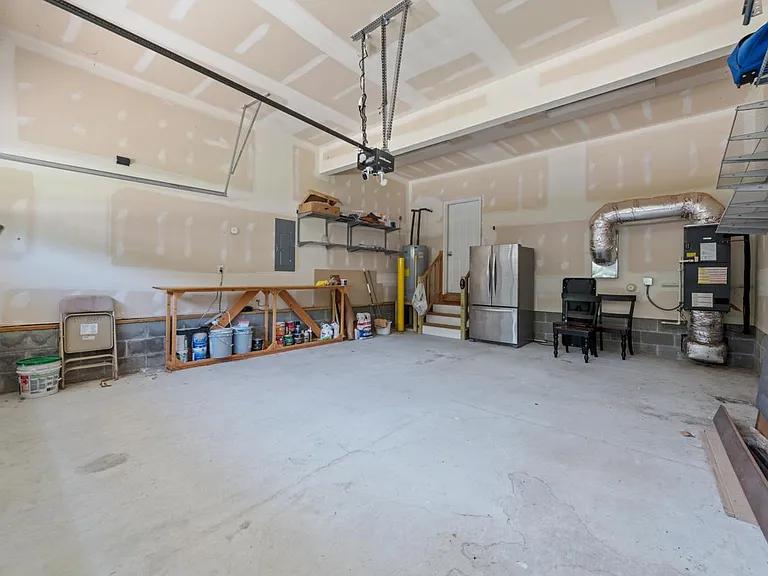 2270 Wolf St — Photo 22