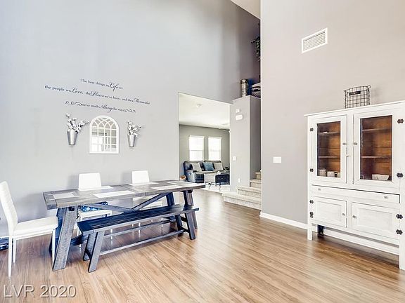 5th image of 4016 Recktenwall Ave