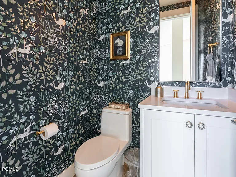 5310 N Lauralwood St — Photo 31