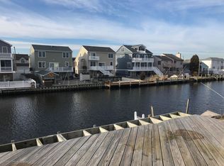 8 Cadiz Dr, Brick, NJ 08723