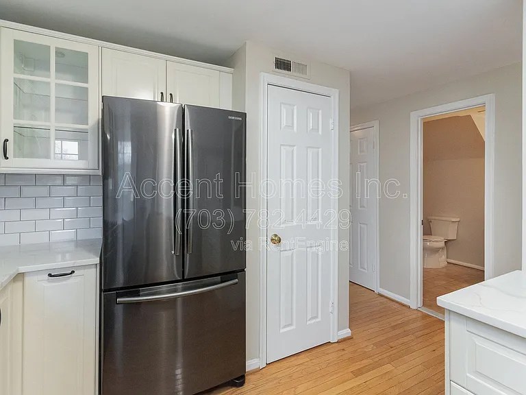 7579 Cross Gate Ln — Photo 12