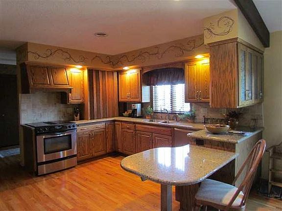 5th image of this home