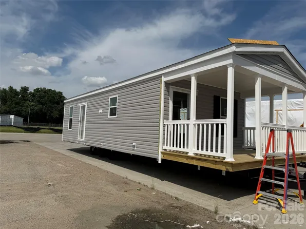 Biggerstaff Loop #E, Nebo, NC 28761
