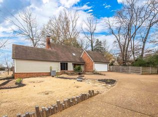 1833 New Riverdale Rd, Germantown, TN 38138