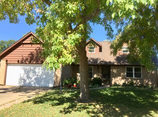 7009 E 48th Pl, Tulsa, OK 74145