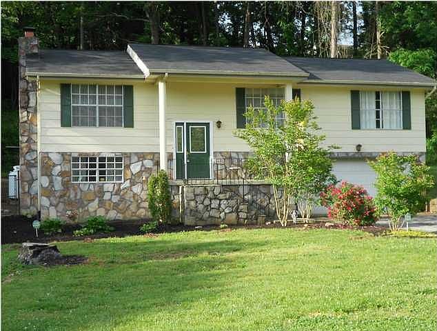 Large Front Yard