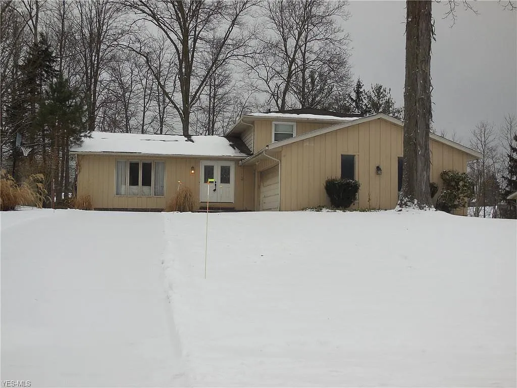37475 Hunters Ridge Rd photo 1