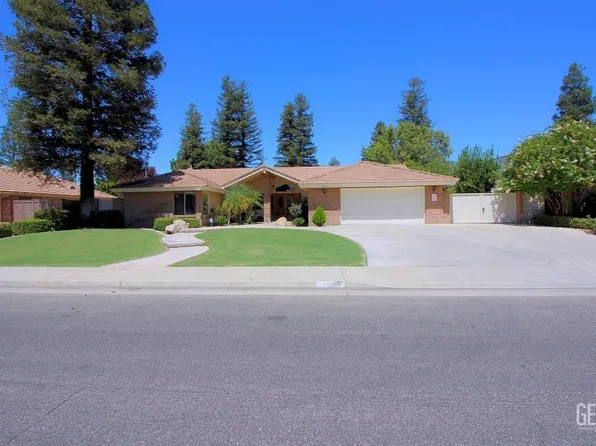 7612 Avenida Valedor, Bakersfield, CA 93309