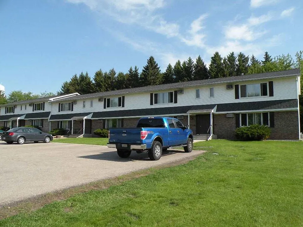 799 Hillside Terrace - 6 — Photo 3