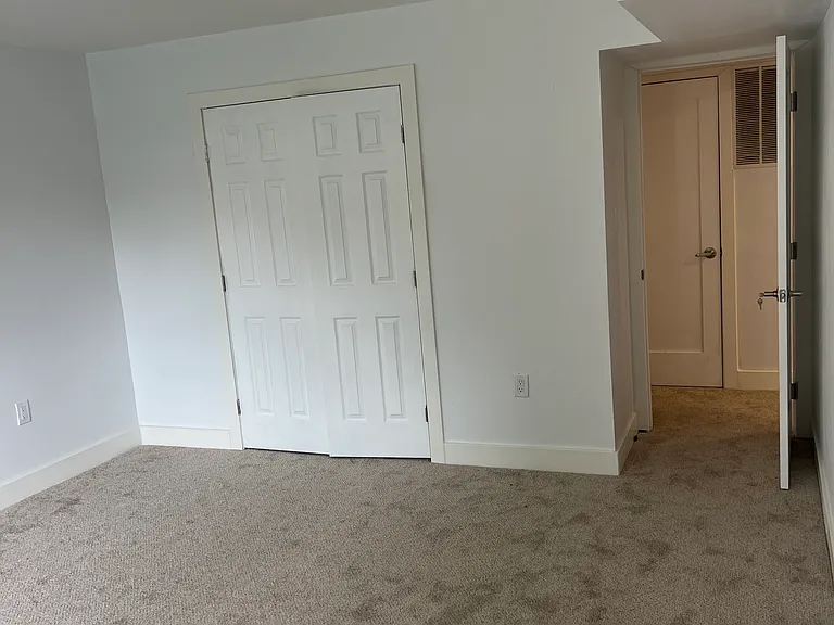 9481 Fairfax Blvd #203 — Photo 31