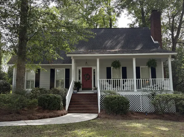 325 Regency Cir, Dublin, GA 31021