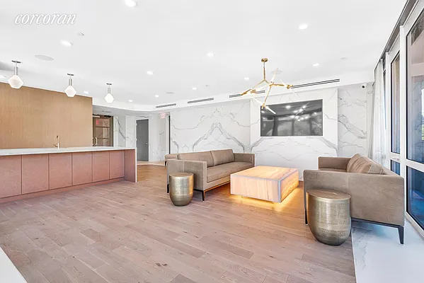 Rented by DejaView Residential Inc | media 18