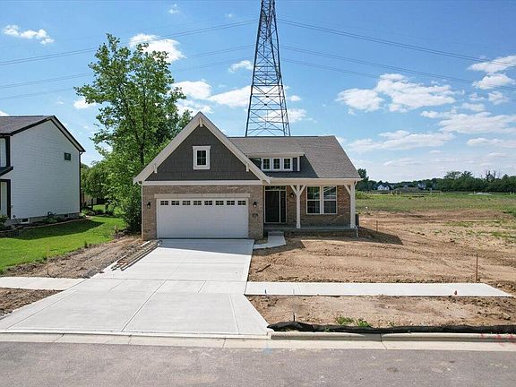3rd image of 6321 Windcliff Dr