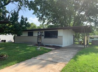 655 Crabapple Ln, Florissant, MO