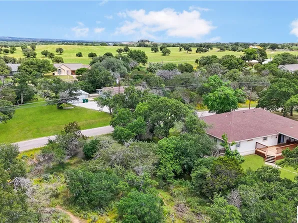 157 W Greencastle Dr, Marble Falls, TX 78654