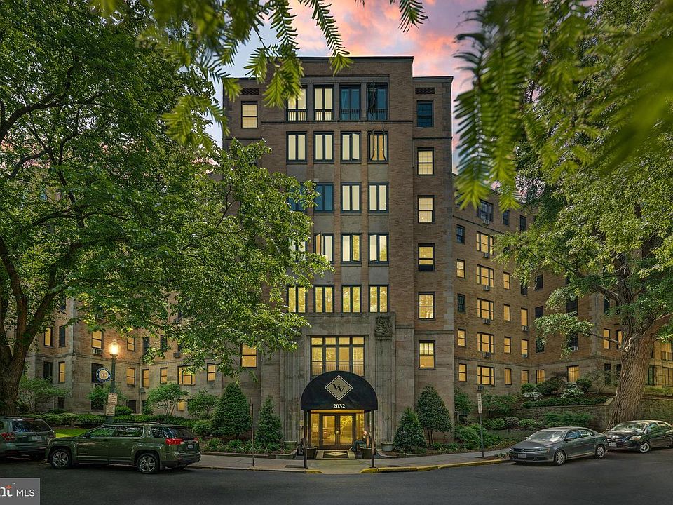 1st image of 2032 Belmont Rd NW APT 104