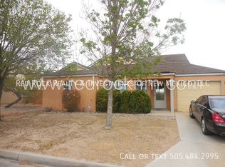 1932 Raspberry Dr NE, Rio Rancho, NM 87144
