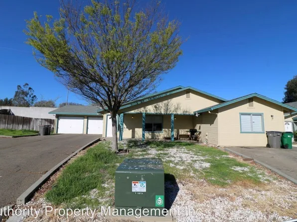20720 2nd St #A, Cottonwood, CA 96022
