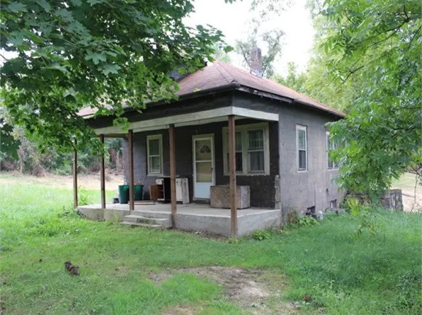 742 Oppy Hill Rd, Otway, OH 45657
