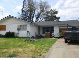 7675 Gladstone Ave, White City, OR 97503