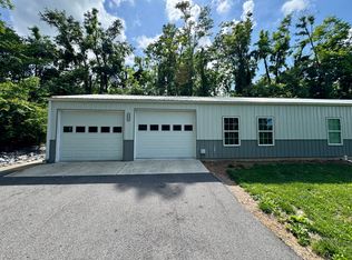 9659 Old Highway 52, Westmoreland, TN 37186