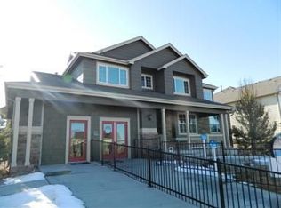 25861 E Orchard Dr, Aurora, CO 80016