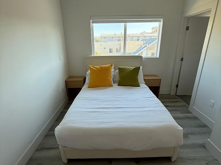 222 N Coronado St #222 — Photo 21