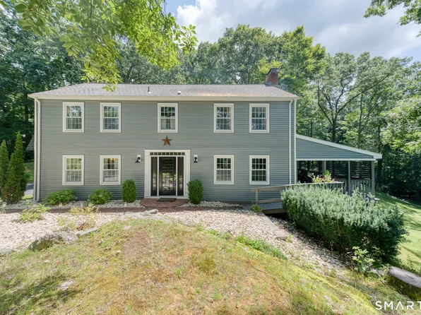 15 Michele Drive, Portland, CT 06480