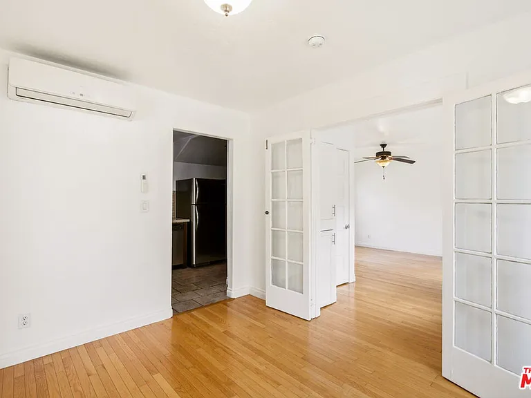 4427 Finley Ave — Photo 17