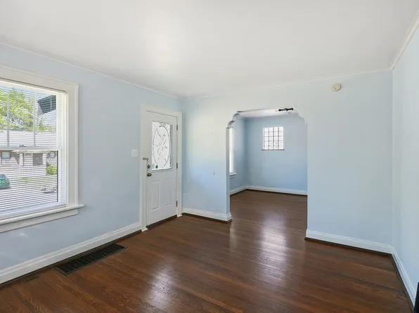 324 Eldridge Ave, Saint Louis, MO 63119