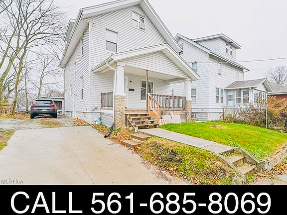 2nd image of 435 Margaret St #A