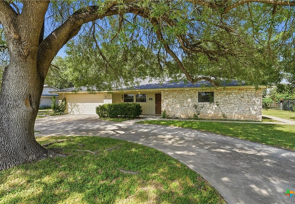 1st image of 603 River Oak Dr