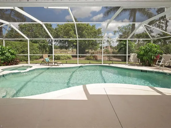 900 Belville BLVD, NAPLES, FL 34104