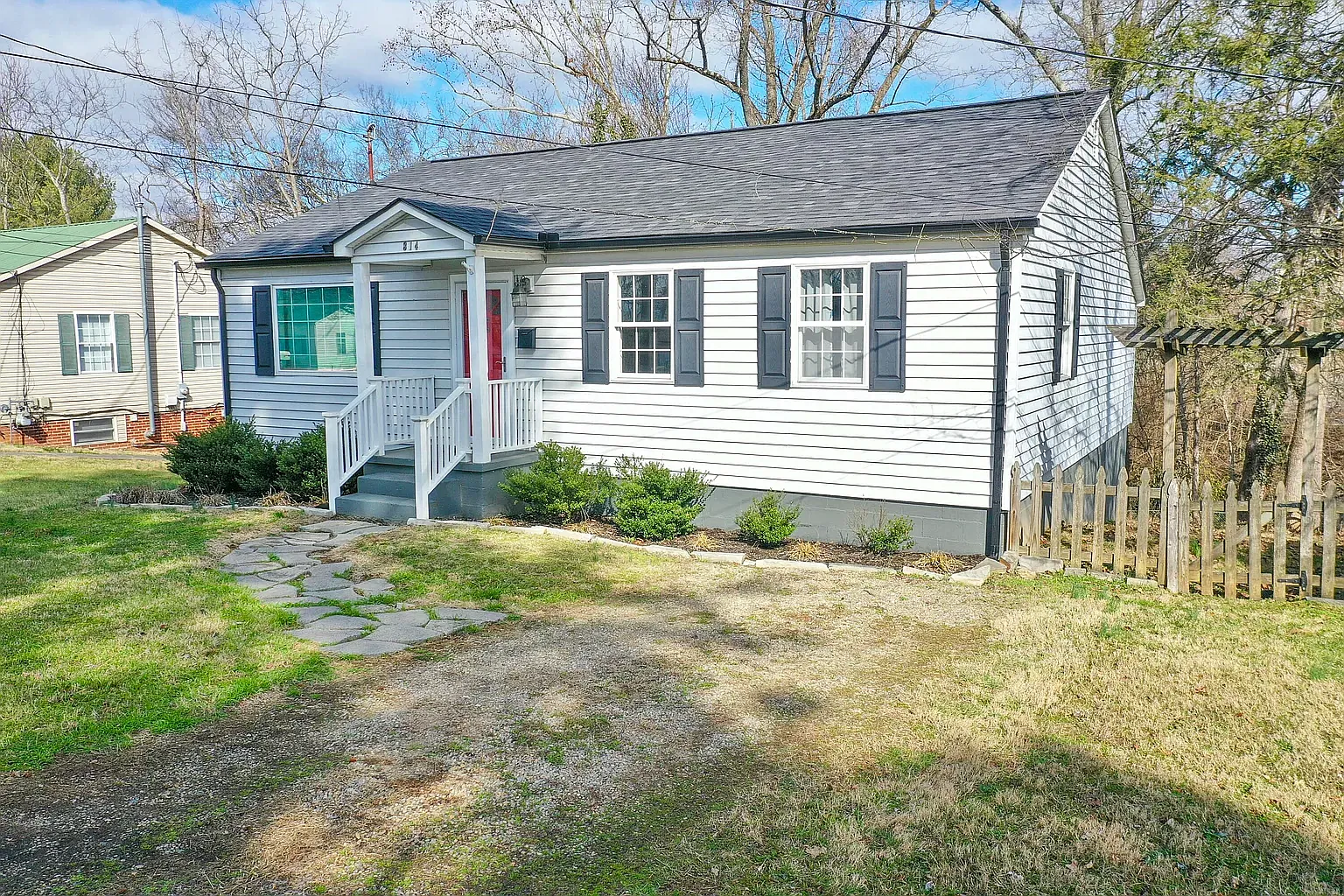 3 bed, 1154 sqft, $1,800 — Photo 3