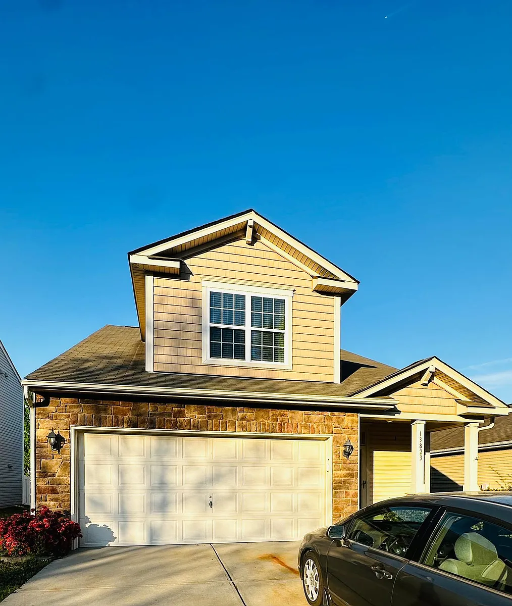 Building Photo - 13823 Porter Creek Rd