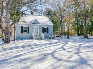 8225 Cooper Rd, Kenosha, WI 53142