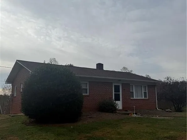 417 Ruritan Park Rd, North Wilkesboro, NC 28659