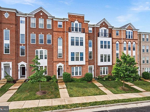 2nd image of 42703 Wardlaw Ter