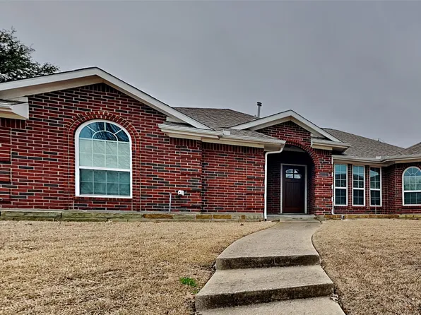 9310 Chimneywood Dr, Rowlett, TX 75089