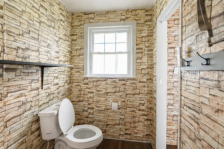 328 w Main St - 1 — Photo 3