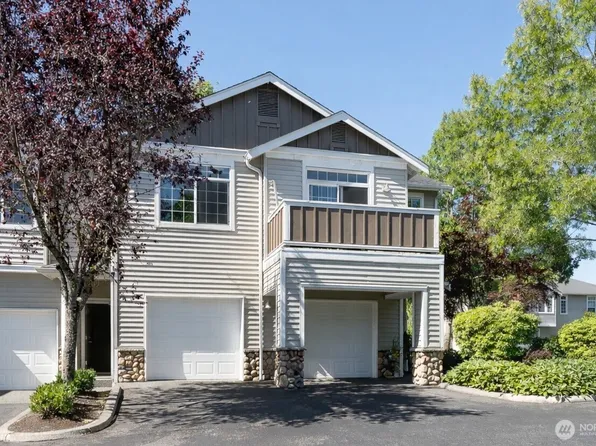 1855 Trossachs Boulevard SE #205, Sammamish, WA 98075