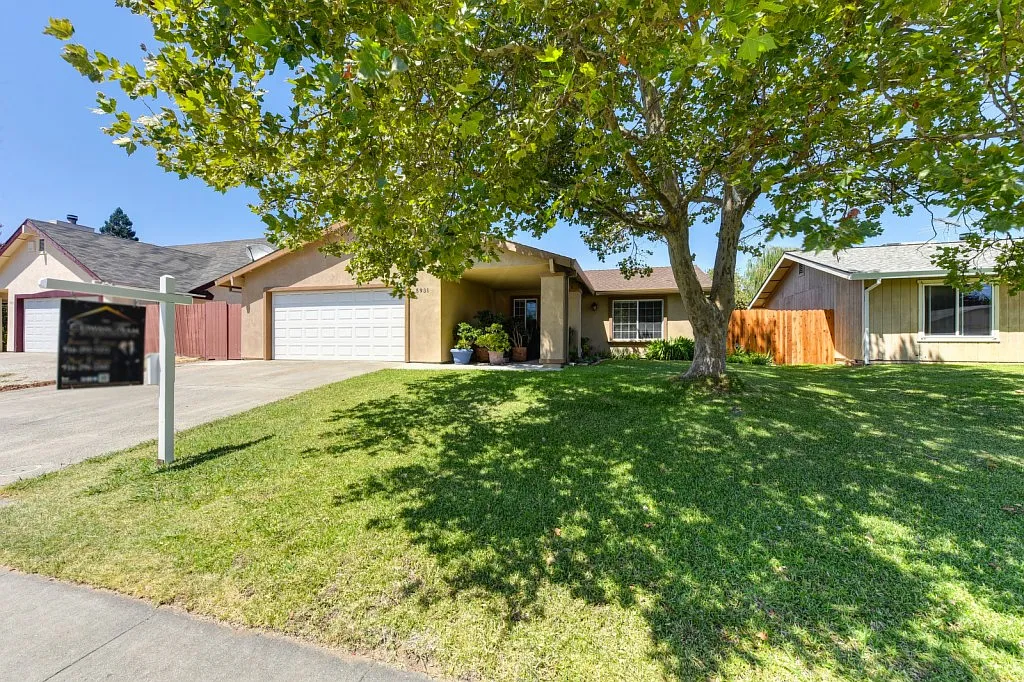 5931 Waterash Way photo 1