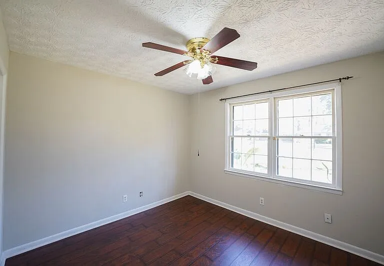 11 Brandy Ln — Photo 19